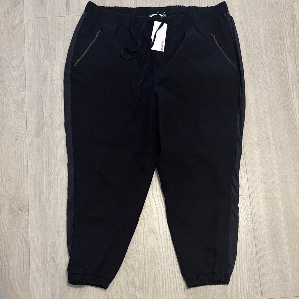 🔥BUNDLESALE Mens 3X JustFab Black Joggers with Side Stripes and Zip Pockets nwt